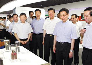 国家副主席，原中央政治局常委， 时任上海市委书记韩正考察WM视讯科技